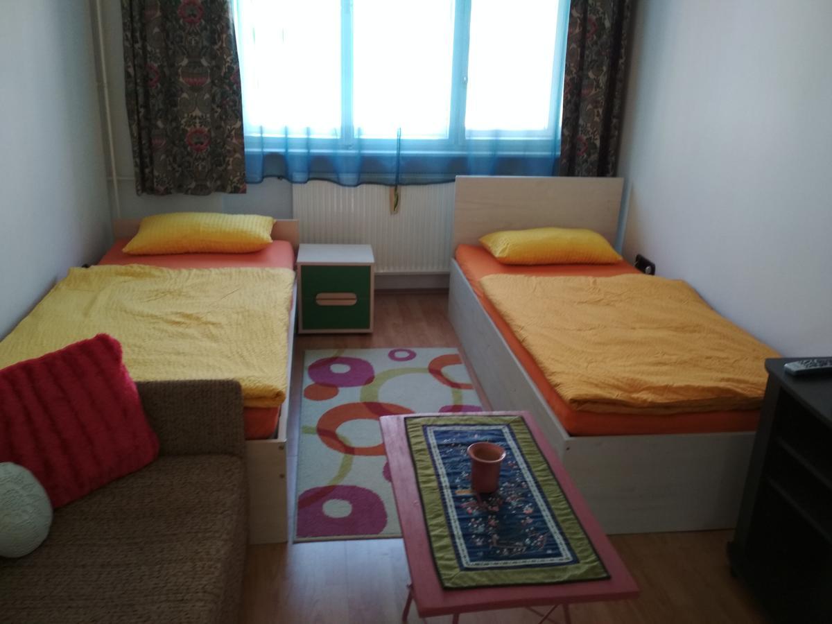Apartman Lux セゲド エクステリア 写真